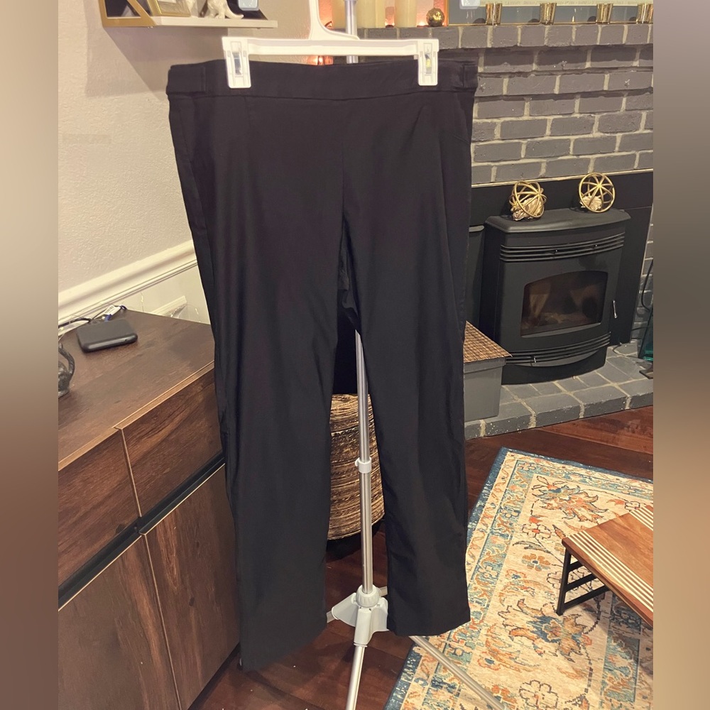 Jones New York Black Flare Pants